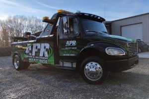 Heavy Duty Recovery in North Brookfield Massachusetts
